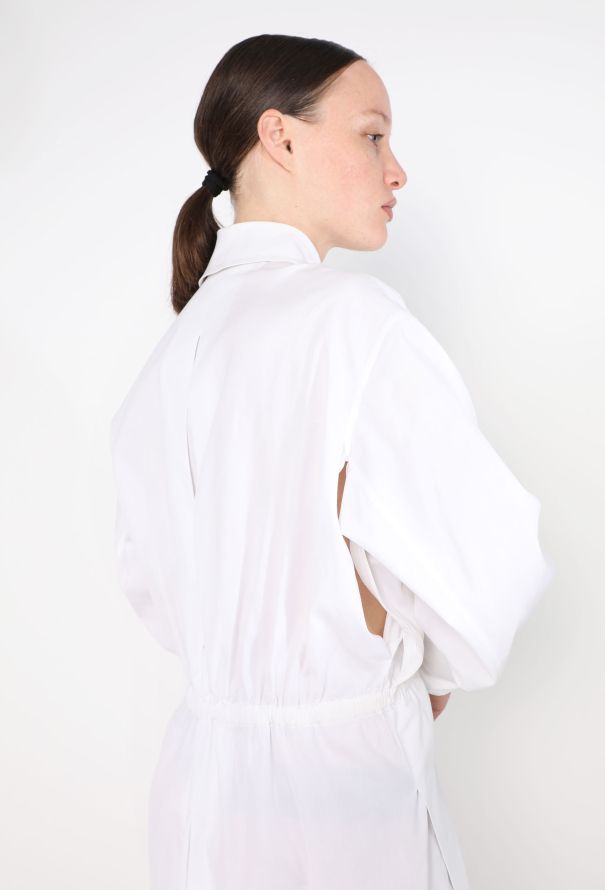 【ALAIA直営店】ROBE CHEMISE CEINTURE EN POPELINE DE COTON Robe chemise ceinture en popeline de coton - Alaïa