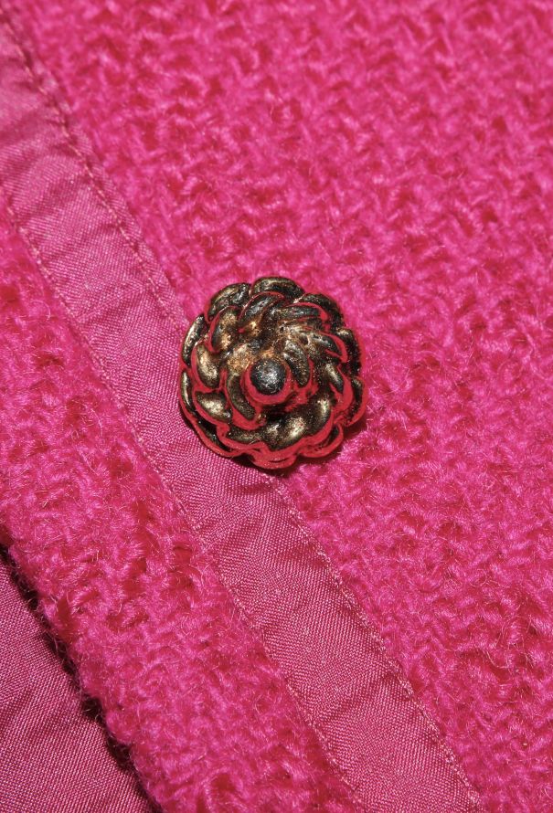 Chanel RARE '70s Fuscia Tweed Camélia Coat - 7 Chanel RARE '70s Fuscia Tweed Camélia Coat - 7