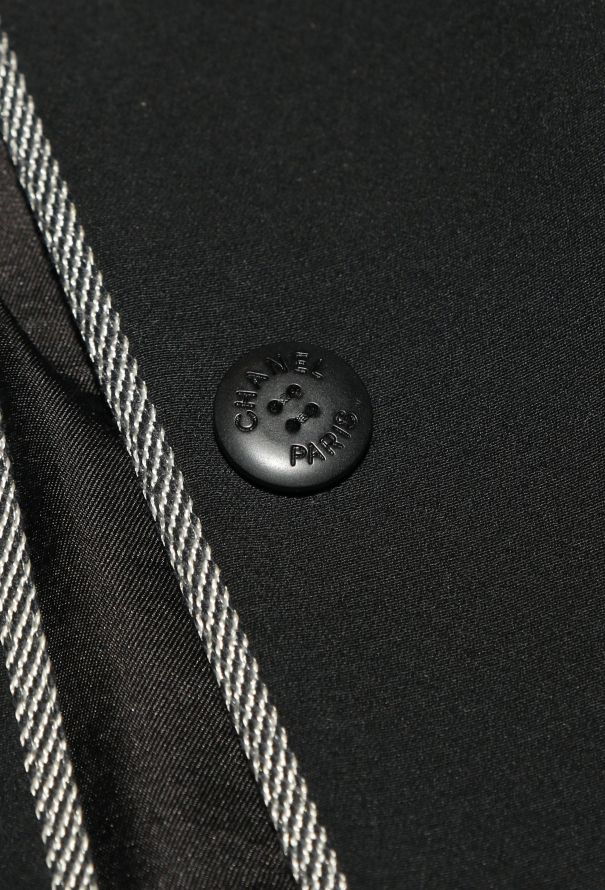 Chanel TIMELESS S/S 1996 Collarless Black Jacket - 9 Chanel TIMELESS S/S 1996 Collarless Black Jacket - 9