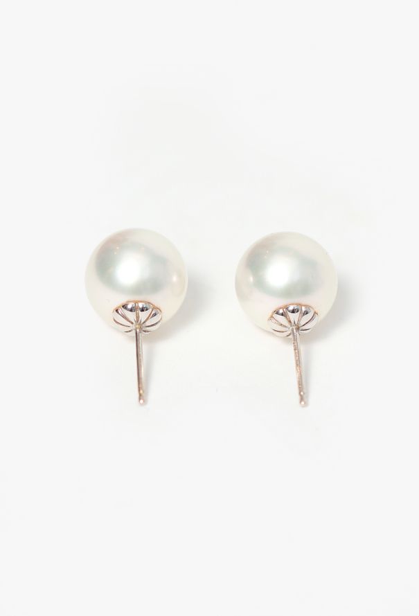 Modern Fine Jewelry 18K White Gold & Pearl Stud Earrings - 4