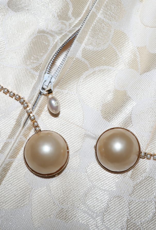 Chanel 2001 Camélia Belted Brocade Vest - 8