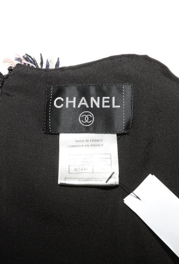 Chanel 2004 Frayed Trim Tweed Dress - 5