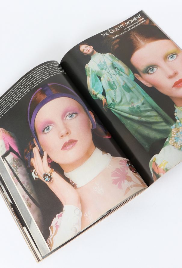VOGUE UK 1971 Audrey Hepburn Issue Trio - 6 VOGUE UK 1971 Audrey Hepburn Issue Trio - 6