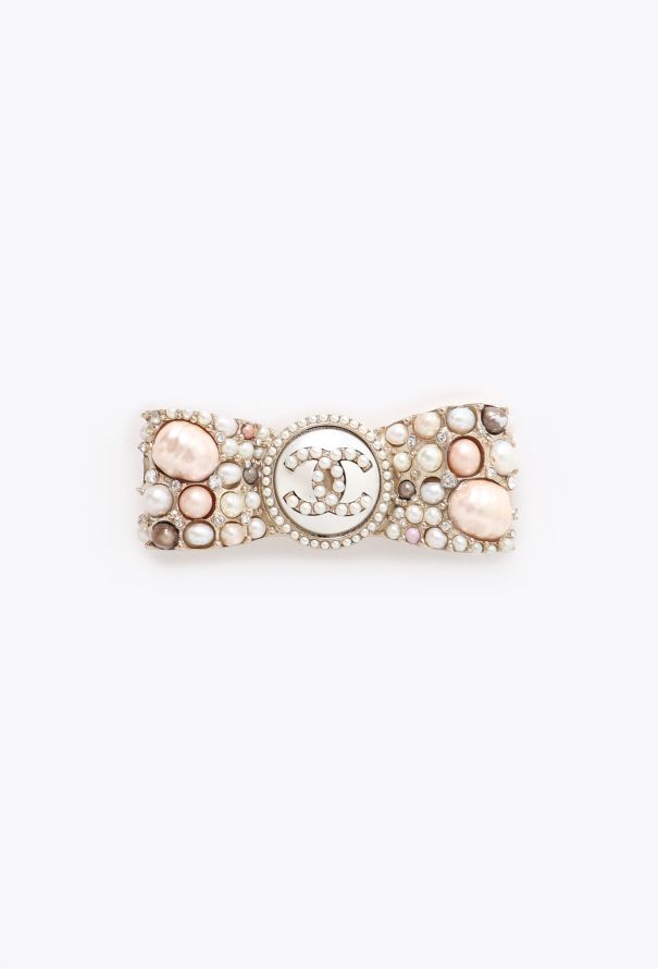 Chanel 2021 Embellished 'CC' Bowtie Brooch - 1