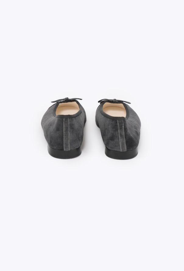 Chanel Velvet Cap-Toe Ballerinas, Pre-Fall 2024 - 4