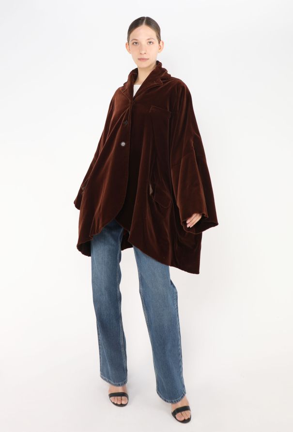 Romeo Gigli Early '90s Velvet Opera Coat - 4