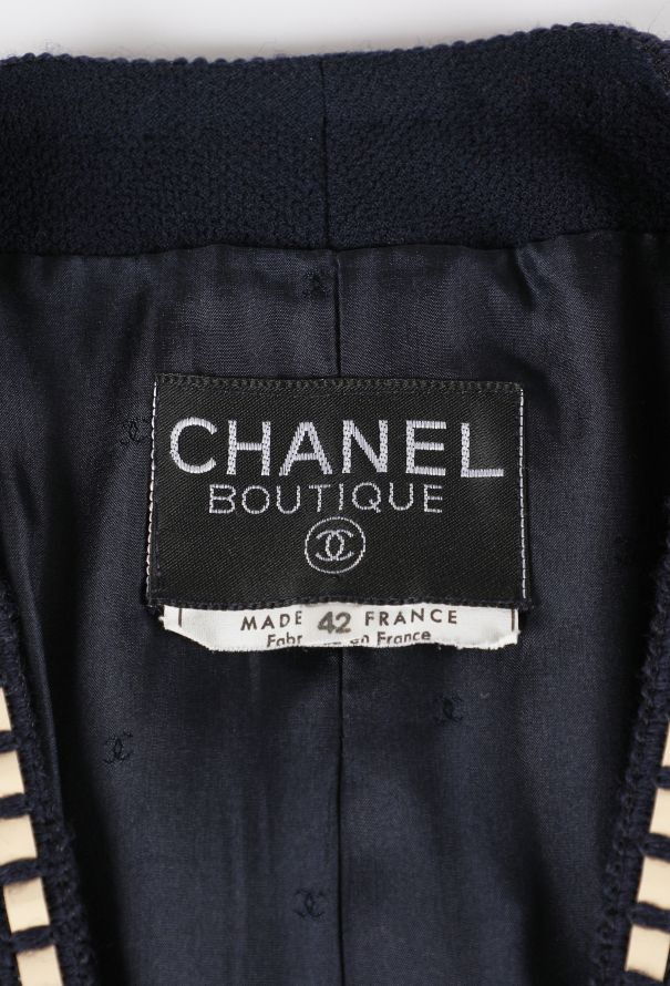Chanel Bouclé Camélia Trim Ensemble, S/S 1992 - 8