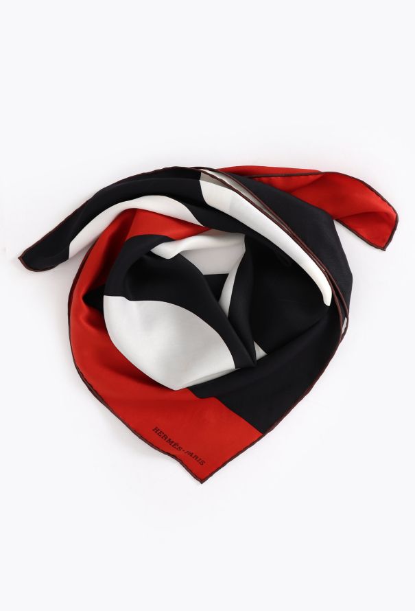 Hermès Polka Dot 70cm Silk Carré - 3