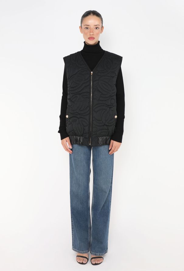 Chanel 2022 Reversible Lambskin 'CC' Vest - 4