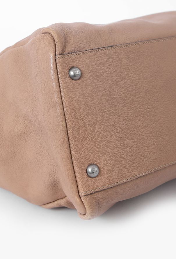 Fendi Beige Large Peekaboo Bag - 10 Fendi Beige Large Peekaboo Bag - 10