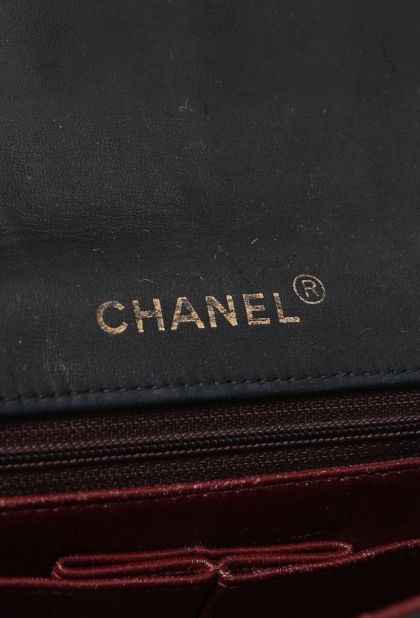 Chanel Vintage Quilted Flap Bag - 12
