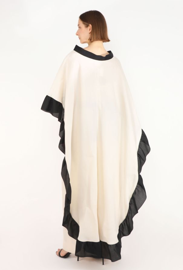 Givenchy Bicolor Silk Piqué Cape Ensemble, 1980s - 9