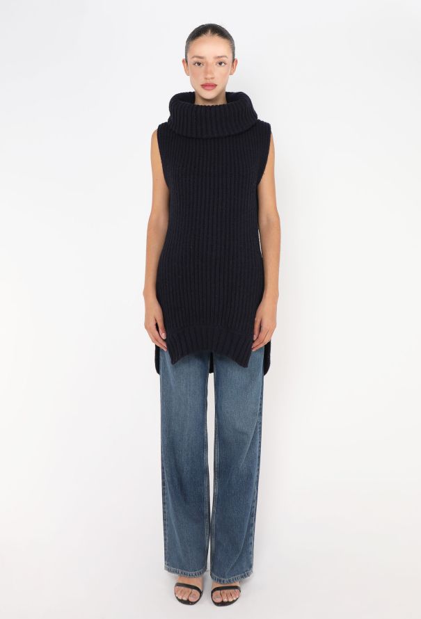 Céline F/W 2010 Turtleneck Knit Sweater - 3