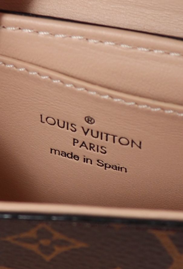 Louis Vuitton S/S 2018 Trunk Monogram Minaudière - 7 Louis Vuitton S/S 2018 Trunk Monogram Minaudière - 7