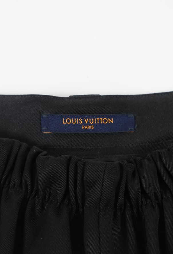 Louis Vuitton Tailored Cargo Shorts - 5