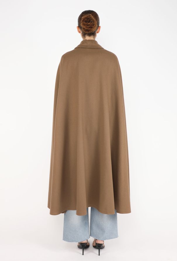 Saint Laurent Felted Flared Cape, 1970 - 5