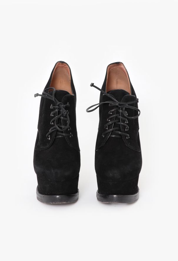 Alaïa Suede Platform Stiletto Heels - 3 Alaïa Suede Platform Stiletto Heels - 3