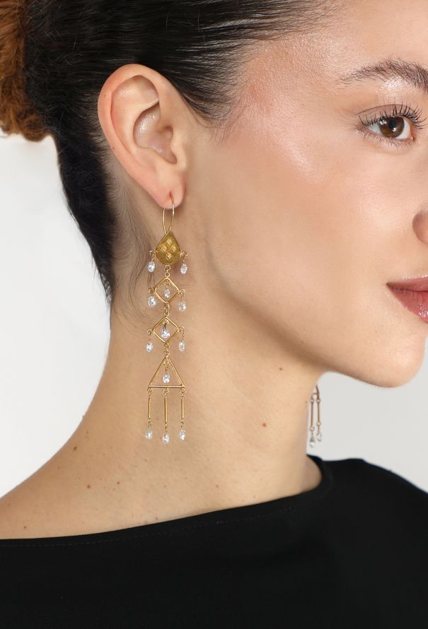 Modern Fine Jewelry Ornate 18K Gold Chandelier Briolette Diamond Earrings - 3