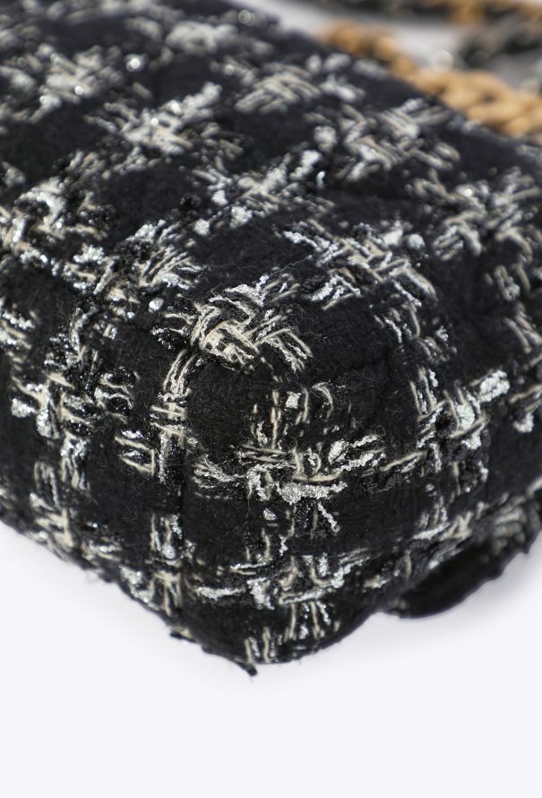 Chanel Tweed 19 Flap Bag - 11