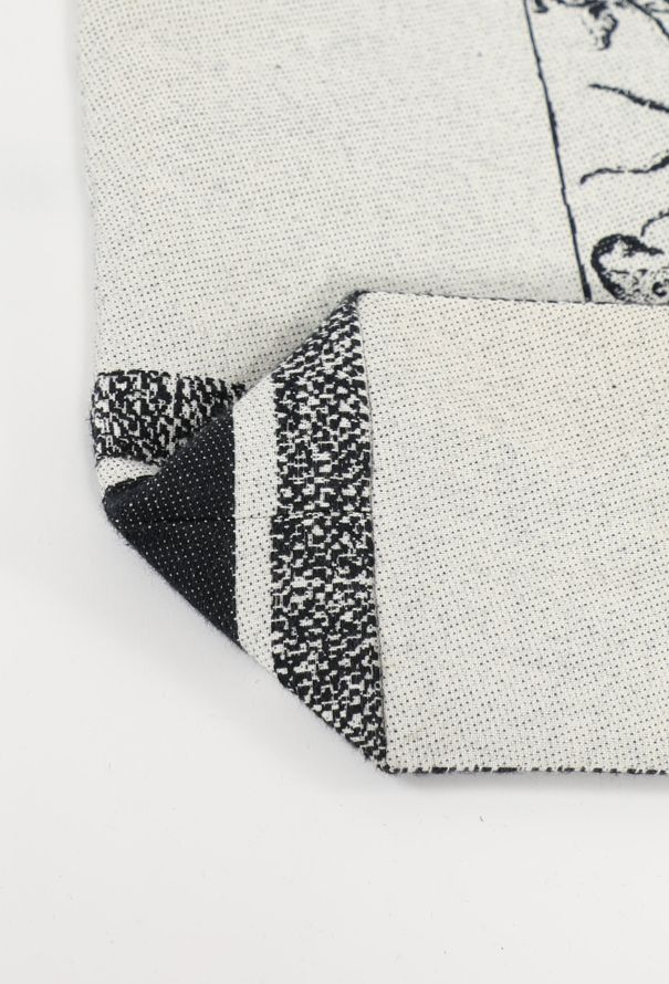 Dior Cruise 2021 Canvas ShoppingTote - 4