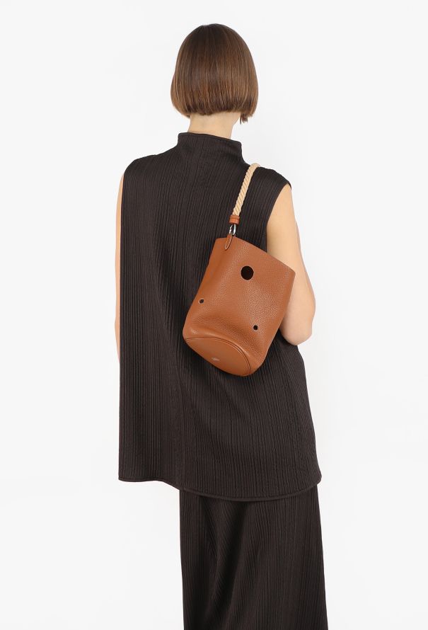 Hermès Gold Taurillon Clémence Mangeoire PM - 3