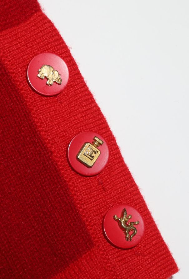 Chanel RARE F/W 1994 Cashmere Emblem Cardigan - 11