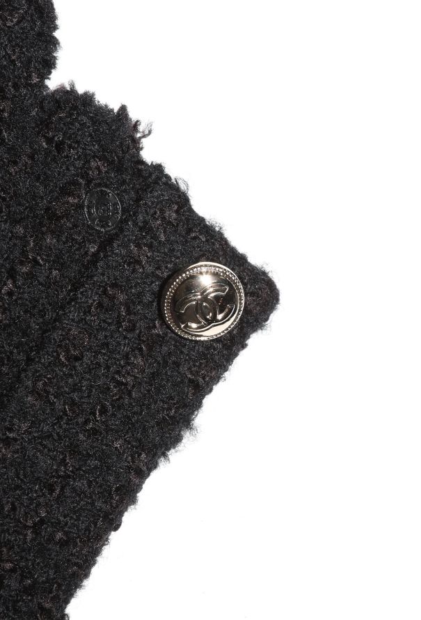 Chanel F/W 2020 Scalloped Tweed 'CC' Ensemble - 12
