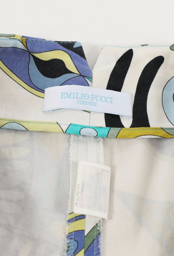 Emilio Pucci Graphic Printed Shorts - 5