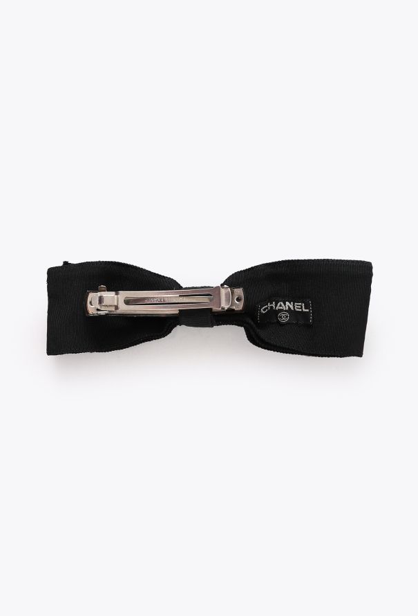 Chanel '70s Grosgrain Bow Hairclip - 4 Chanel '70s Grosgrain Bow Hairclip - 4