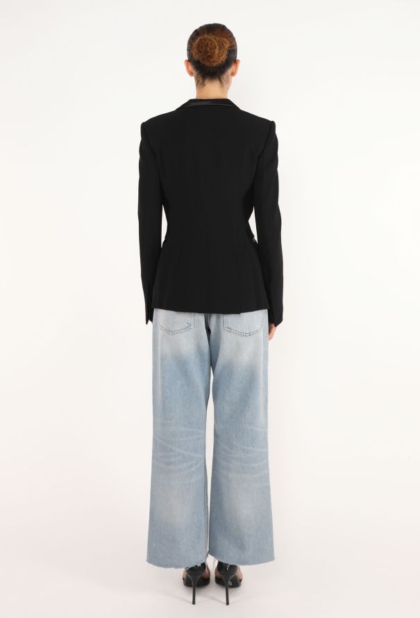 Tom Ford Smoking Tailored Blazer - 4