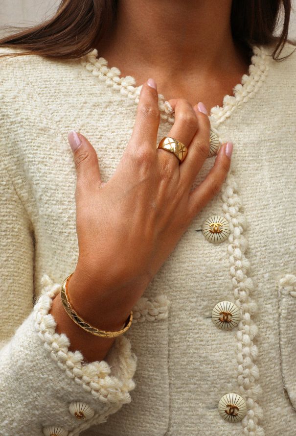 Chanel 18K Yellow Gold Coco Crush Bracelet - 4