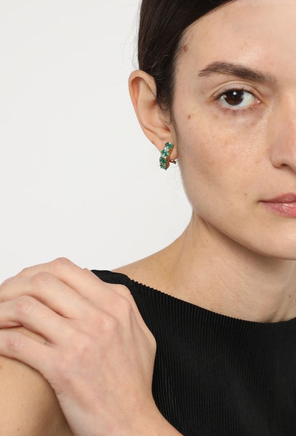 Modern Fine Jewelry 18k Gold,  Diamond & 3.20 Carats Emerald Earrings - 4 Modern Fine Jewelry 18k Gold,  Diamond & 3.20 Carats Emerald Earrings - 4