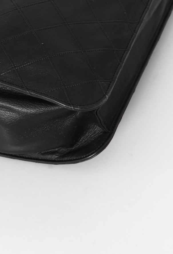 Chanel '80s Classic Quilted Pochette - 10 Chanel '80s Classic Quilted Pochette - 10
