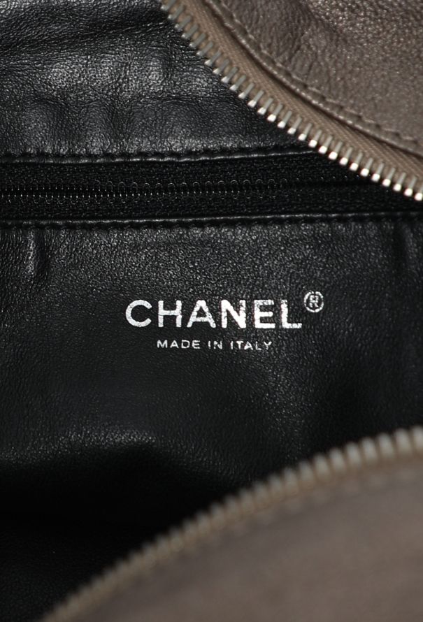 Chanel Metallic Ligne Bowler Bag - 12