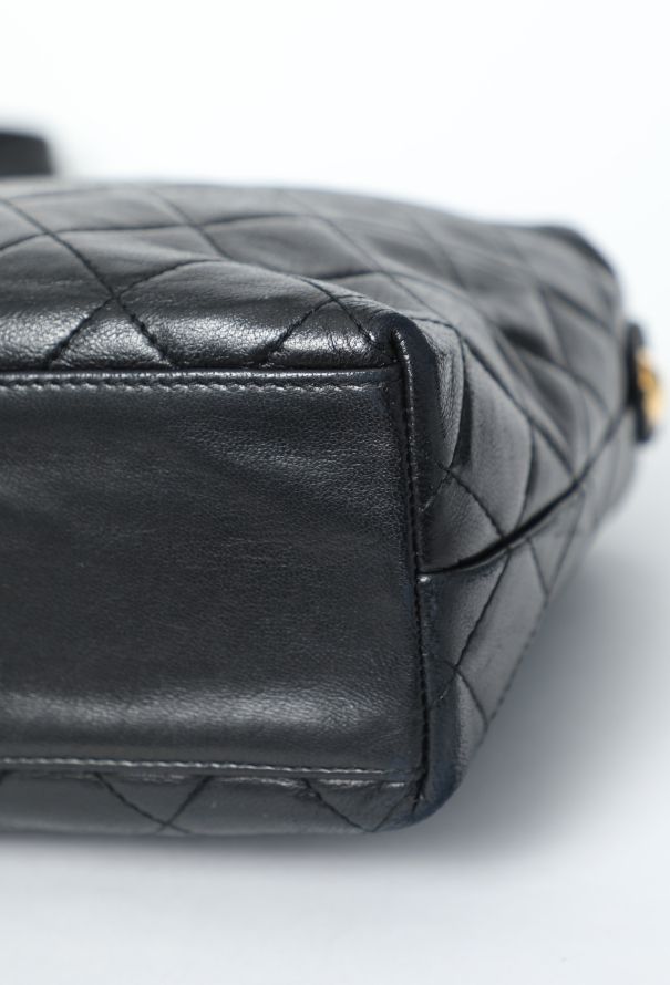 Chanel Vintage Quilted Messenger Bag - 7