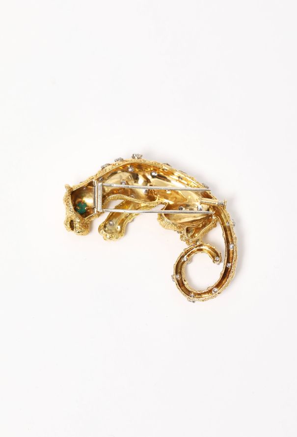 Modern Fine Jewelry 18k Yellow Gold, Diamond & Emerald Panthère  Brooch - 6 Modern Fine Jewelry 18k Yellow Gold, Diamond & Emerald Panthère  Brooch - 6