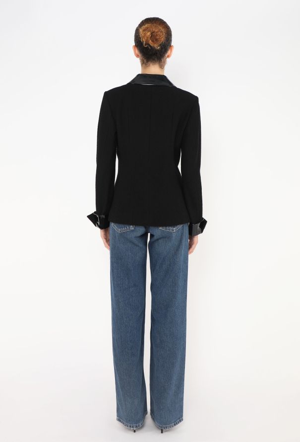 Chanel F/W 2015 Bouclé Patent Trim Blazer - 5