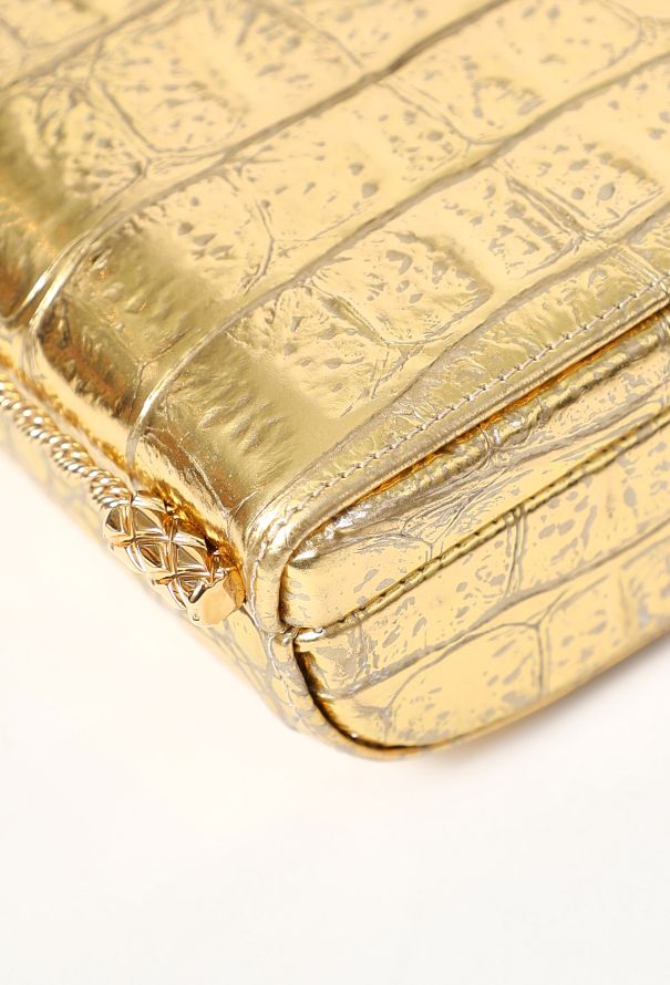 Chanel Rare Pre-Fall 2019 Gold Mini Evening Bag - 12 Chanel Rare Pre-Fall 2019 Gold Mini Evening Bag - 12