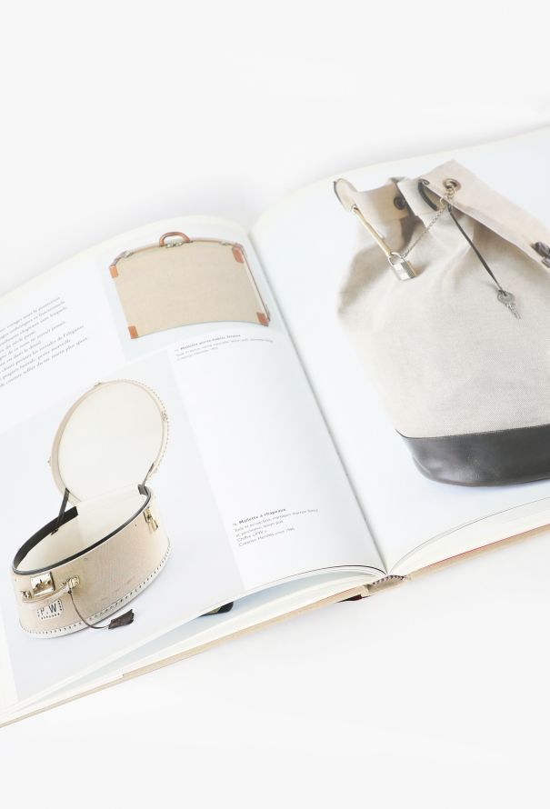 Hermès La Beauté en Voyage Book - 2 Hermès La Beauté en Voyage Book - 2