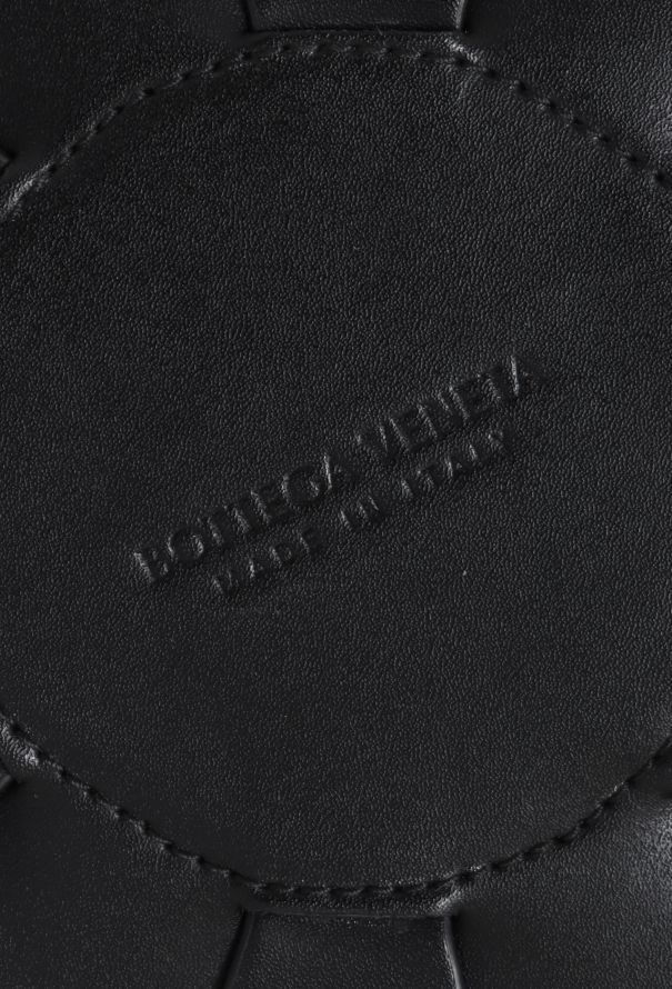 Bottega Veneta Cassette Lantern Bucket Bag - 12