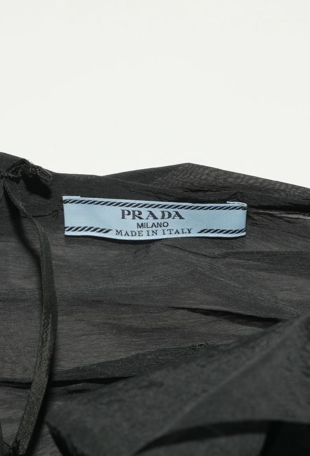 S/S 2023 Taffeta Train Dress | Authentic & Vintage | ReSee