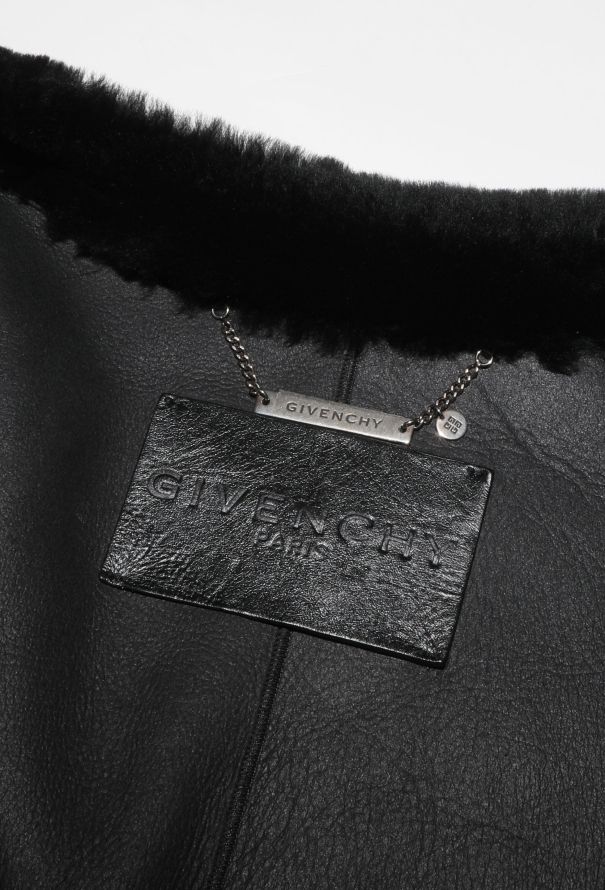 Givenchy Collarless Belted Shearling Coat - 7