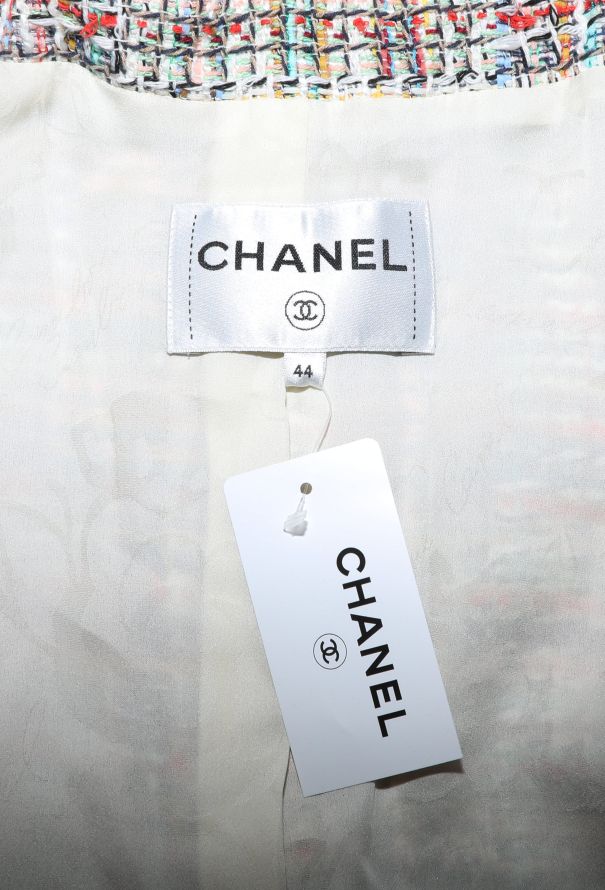 Chanel Resort 2017 Fluted Tweed Ensemble - 9