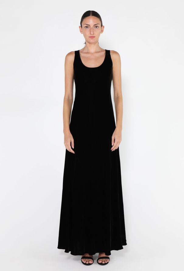 Calvin Klein Velvet Sheath Gown, 1990s - 1