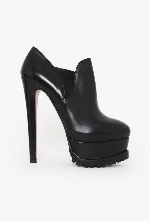 Alaïa Platform Leather Stiletto Boots - 1