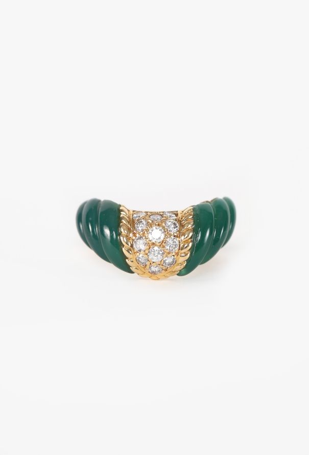 Boucheron Péry & Fils Chrysoprase & Diamond Ring, 1980s - 1