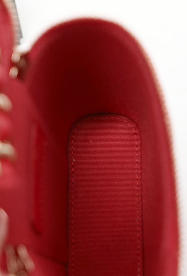 Chanel Classic Vertical Caviar Vanity Case Bag - 13