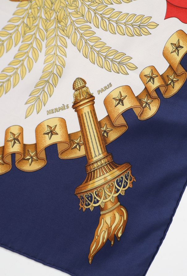 Hermès Rare 1986 'Liberty' Silk Scarf - 5