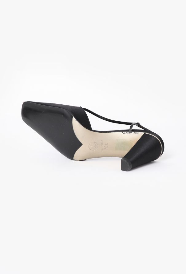 Chanel Velvet Camélia Satin Slingbacks - 5 Chanel Velvet Camélia Satin Slingbacks - 5