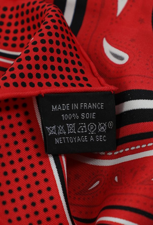 Hermès 2019 'Bovclerie' 55cm Silk Carré - 5